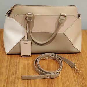 IACUCCI Beige/Cream/Pink Leather Handbag